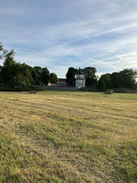 "Ferienwohnung Am Schloss" - Ferienwohnung Mit Blick Auf Das Barbyer Schloss, 5 Gehminuten Bis Zur Elbe Εξωτερικό φωτογραφία